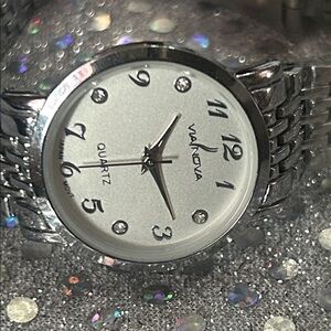 VINTAGE Silver Women's Quartz Bracelet Watch
